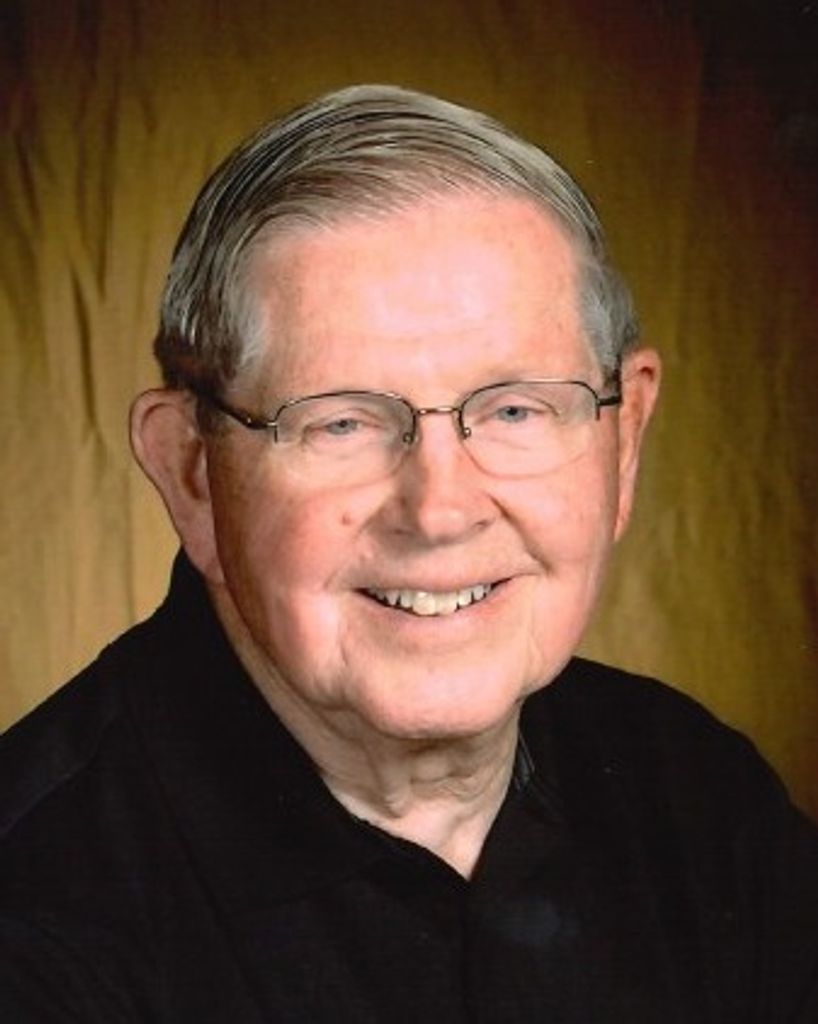 Gale Ernest Bobolz Profile Photo