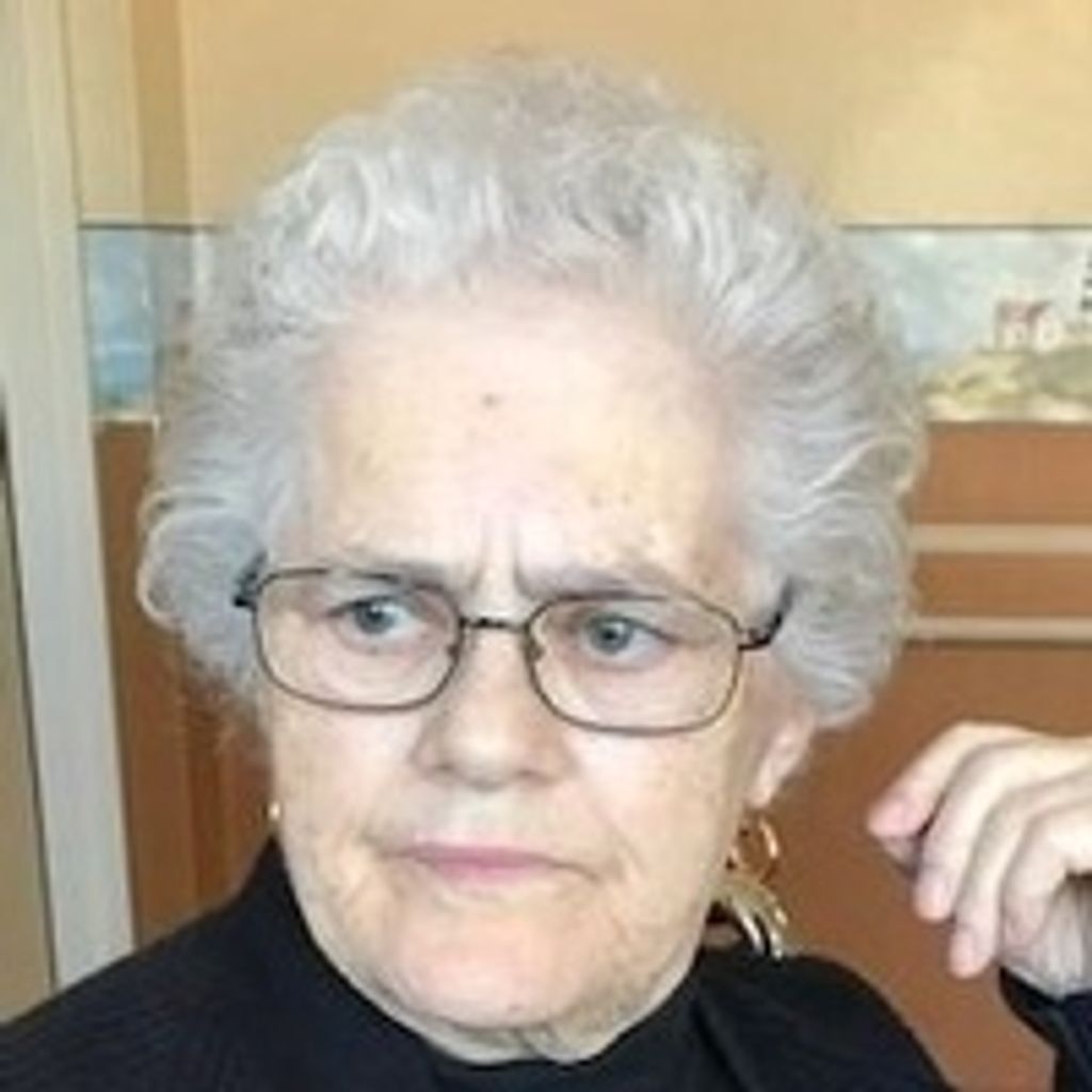Maria  L. Crancha