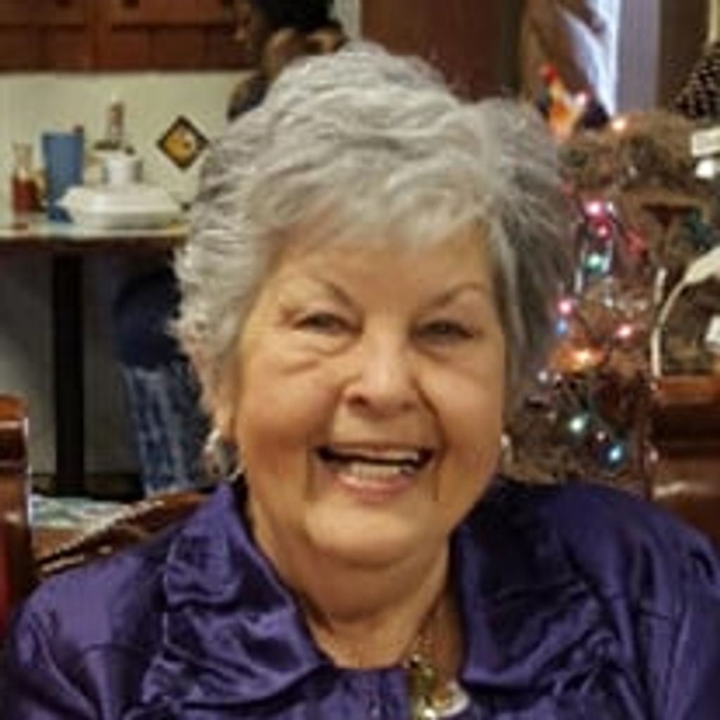 Mrs. Lavelle Thompson Robertson