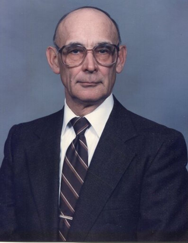 Raymond W. Fischer Profile Photo