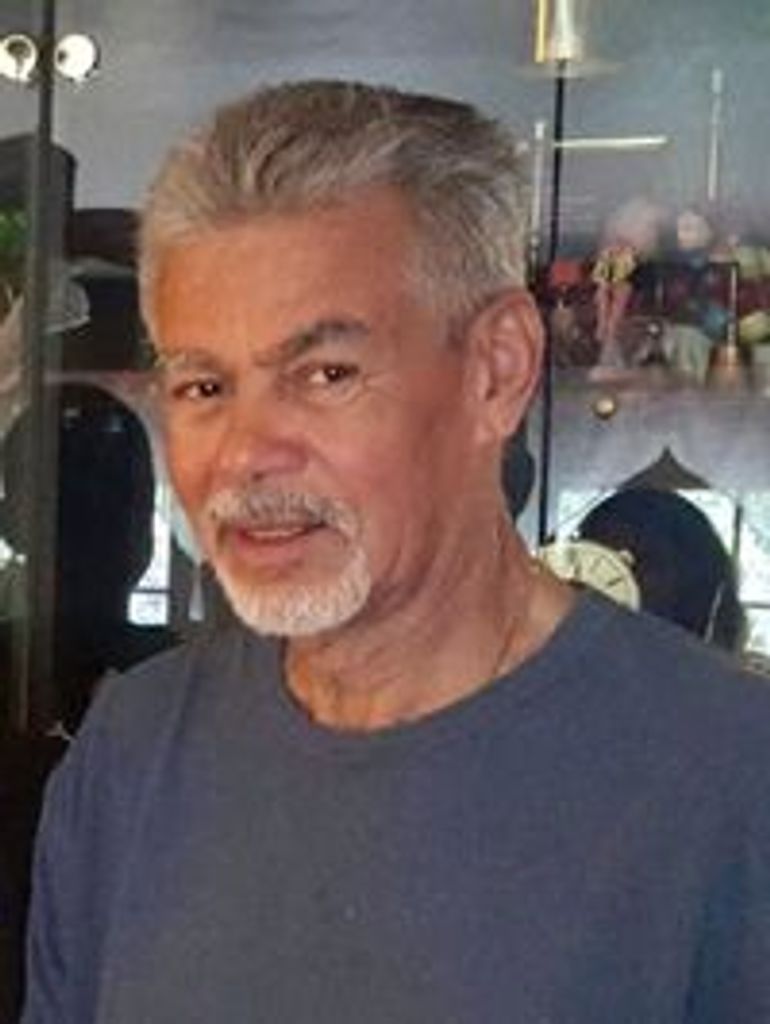 Gumersindo "Junior" Burgos Profile Photo