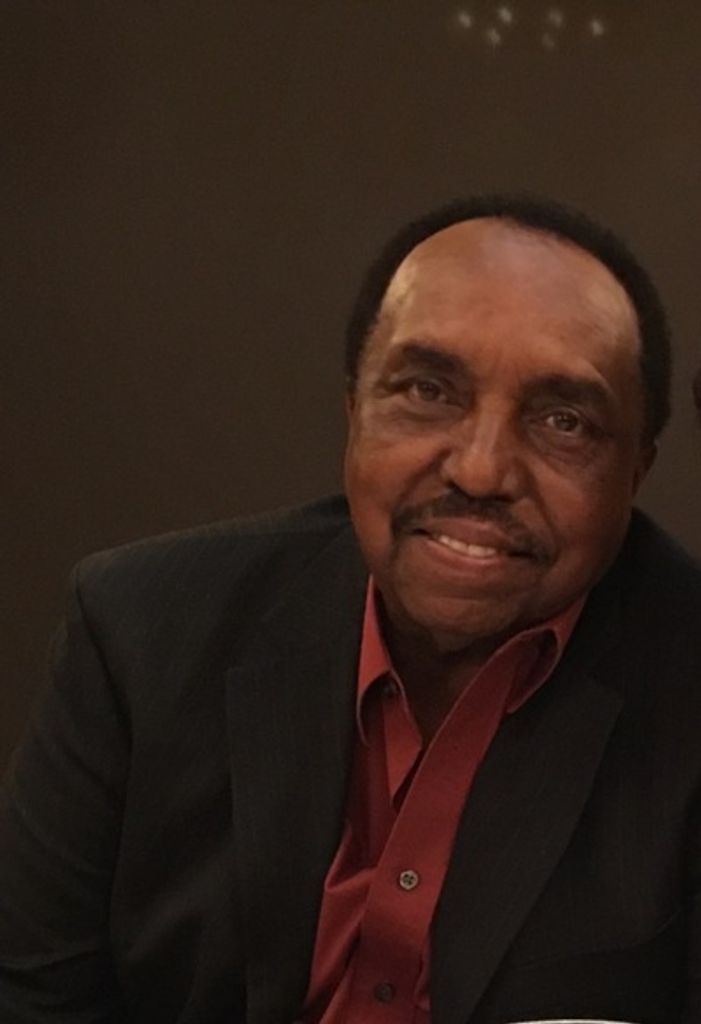 Hughlon "Roy" Mcknight, Sr. Profile Photo