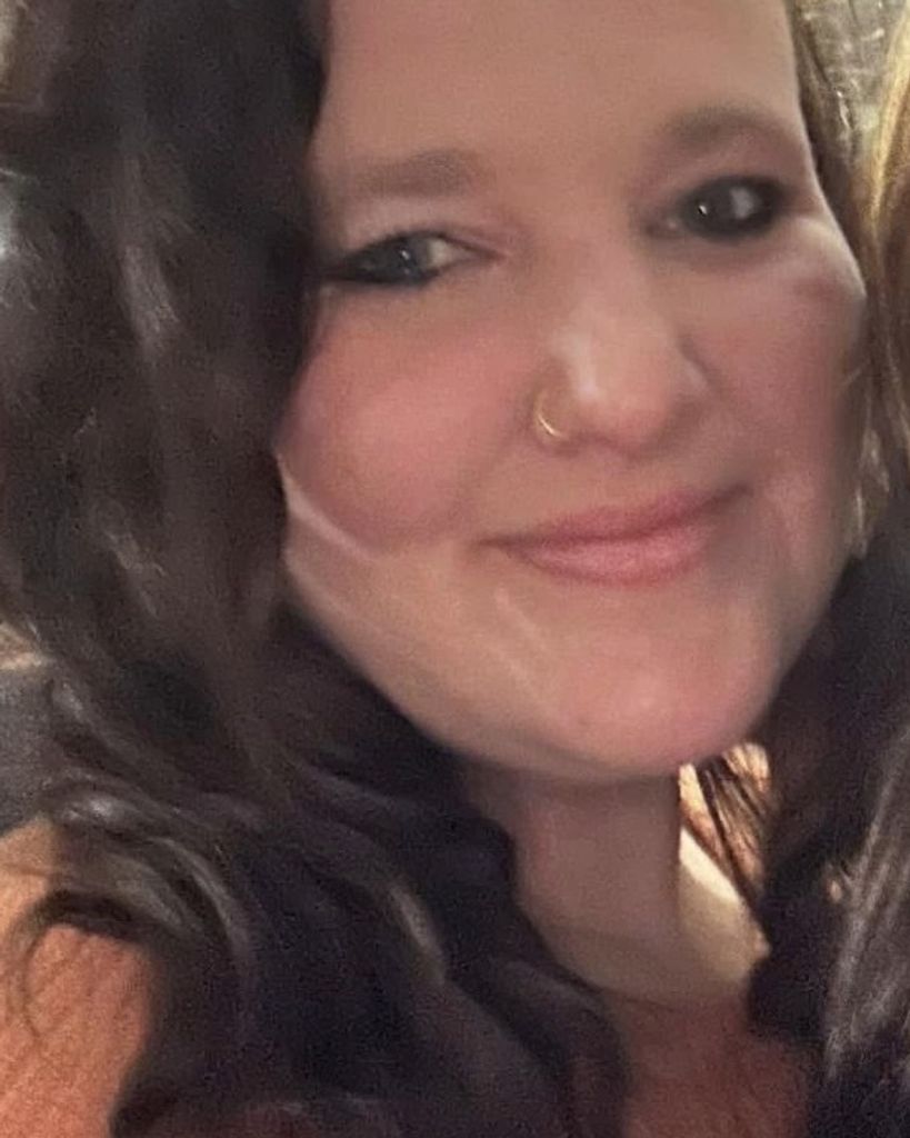 Amber Danielle Cassell Becton