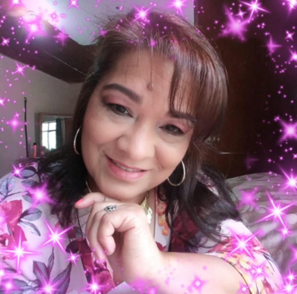 Gloria Angelica Alanis Profile Photo