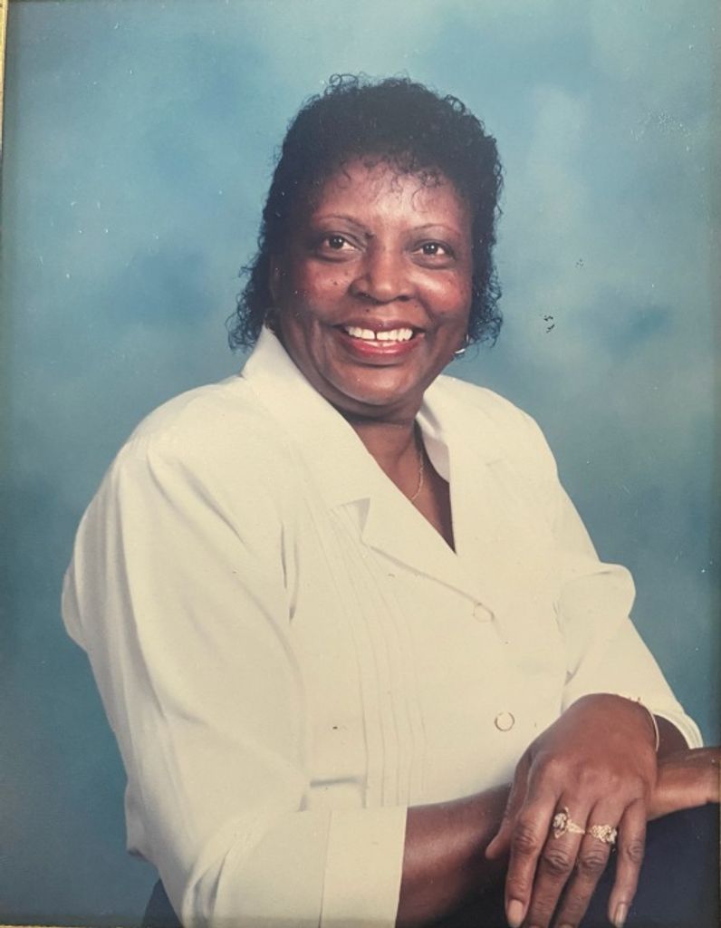 Ruther M. Mcrae Profile Photo