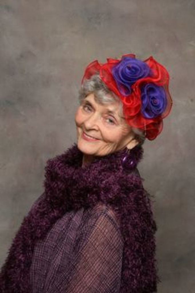 Lois Vivian Hanson Profile Photo