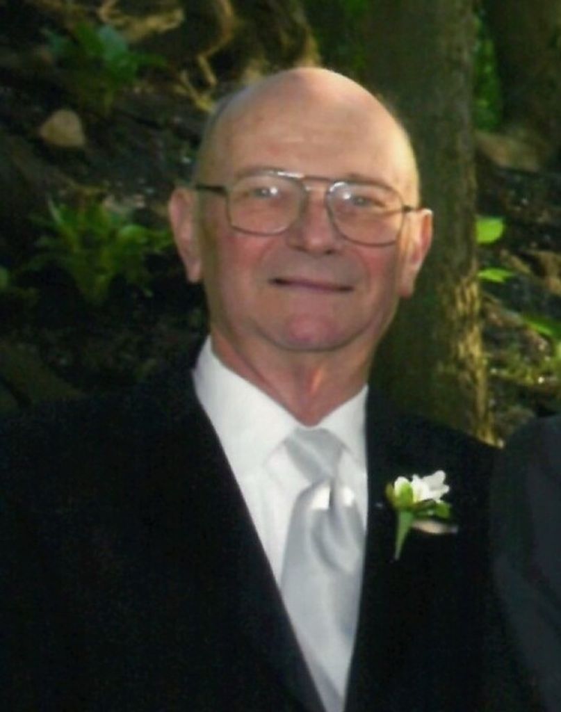 Lloyd Kreider