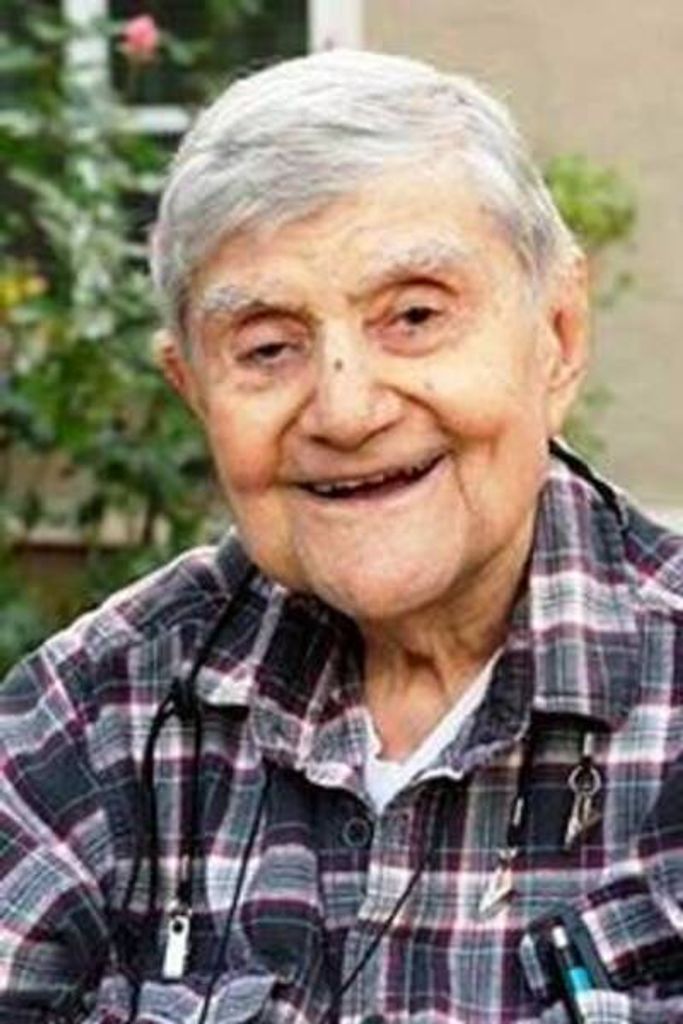 Vahack Haroutunian Profile Photo