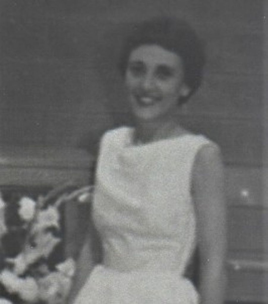 Iris Norton
