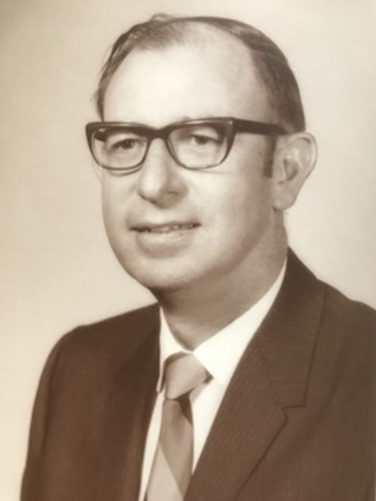 Richard T Houser