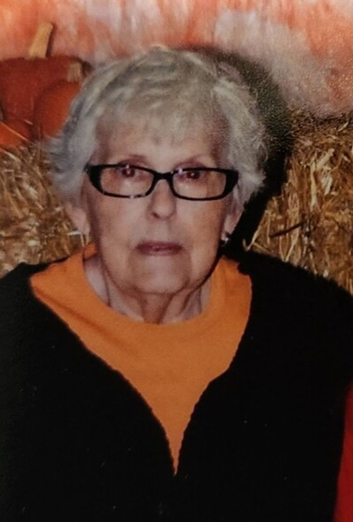 Marilou Shideler Halle