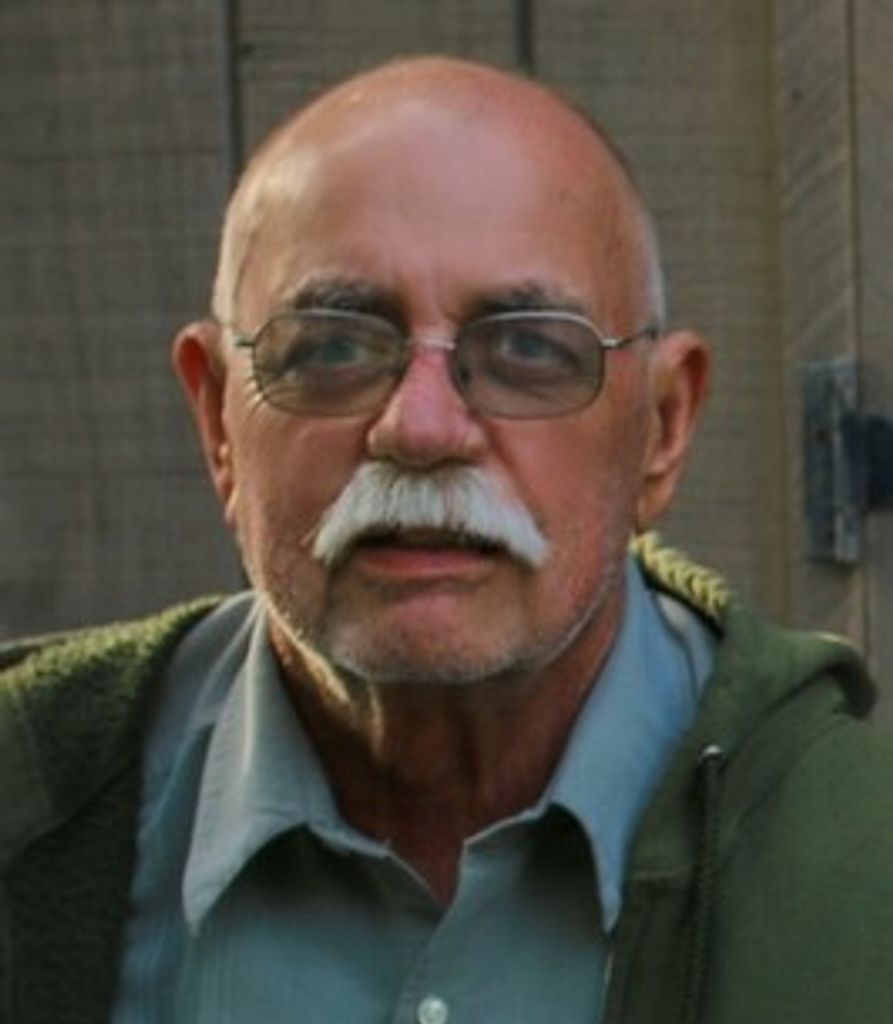 R L Long Profile Photo