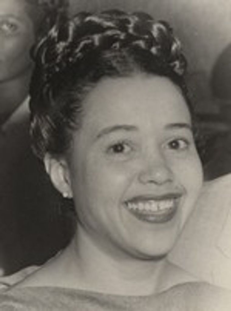 Vivian (Stewart)  Gill