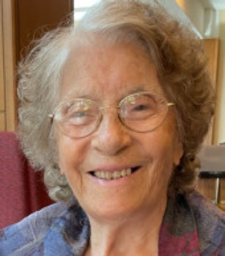 Eva Nella Ursini Profile Photo