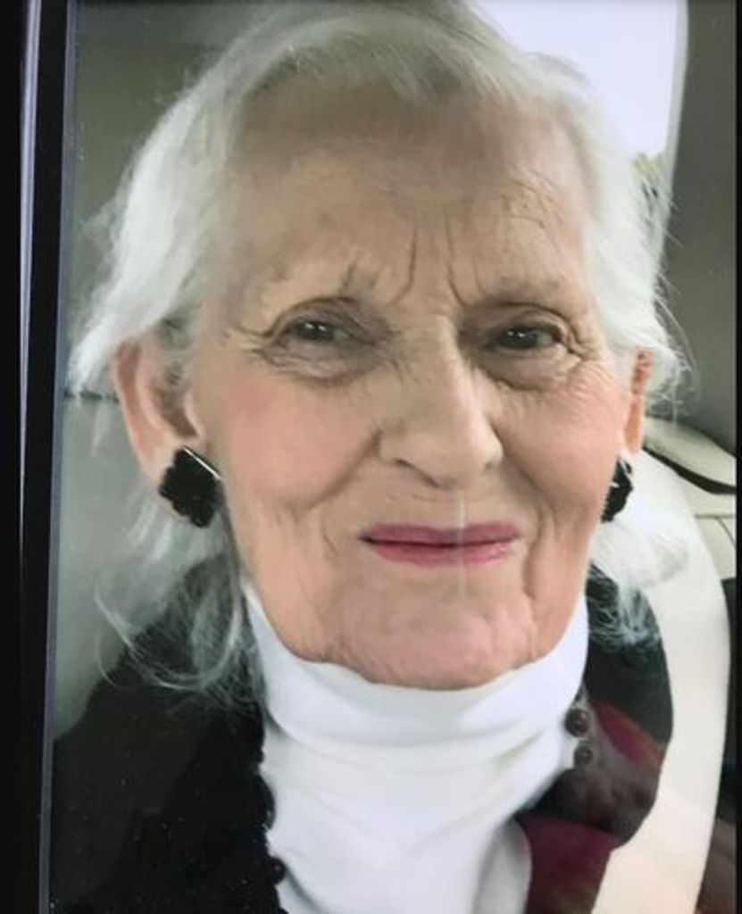 Elaine Grant Alexander Profile Photo