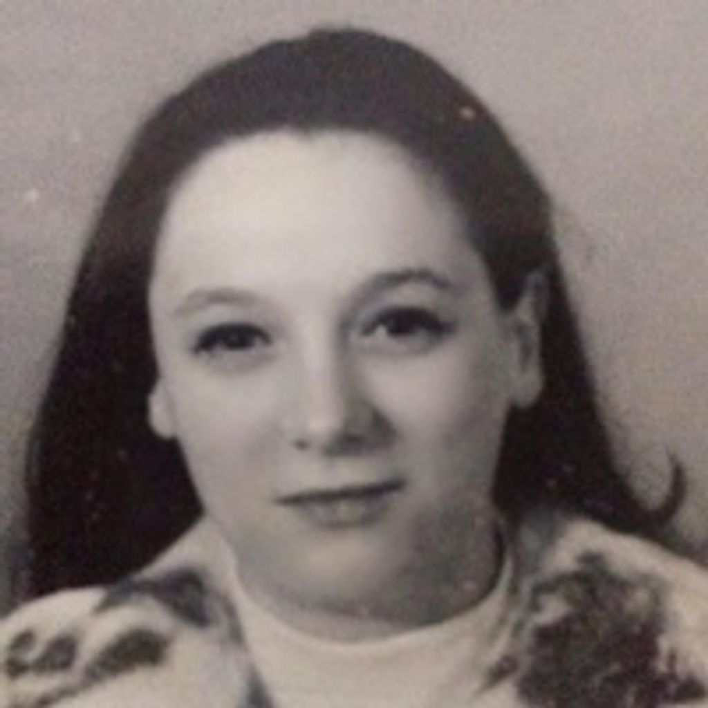Jacqueline Warta