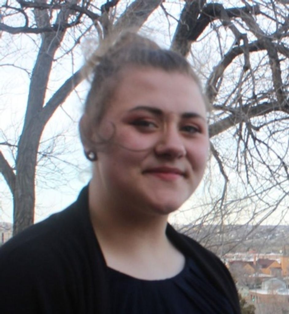 Daphnie Tatiana Lowe