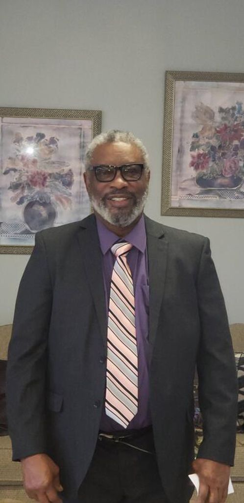 Earlest Fontenot Jr. Profile Photo