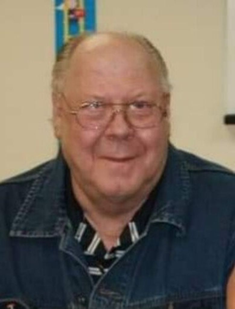 Russell Stenseng, Jr. Profile Photo