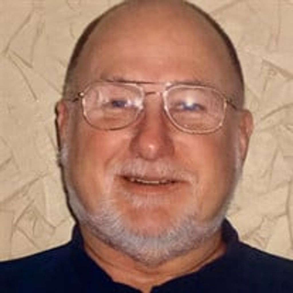 Lonnie  E. Hall