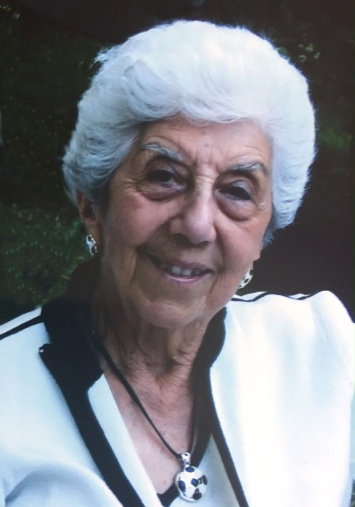 Evelyn (Kouri)  Ghiz Profile Photo