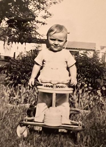 Gary Joseph Halm photo gallery thumbnail 33 of 198