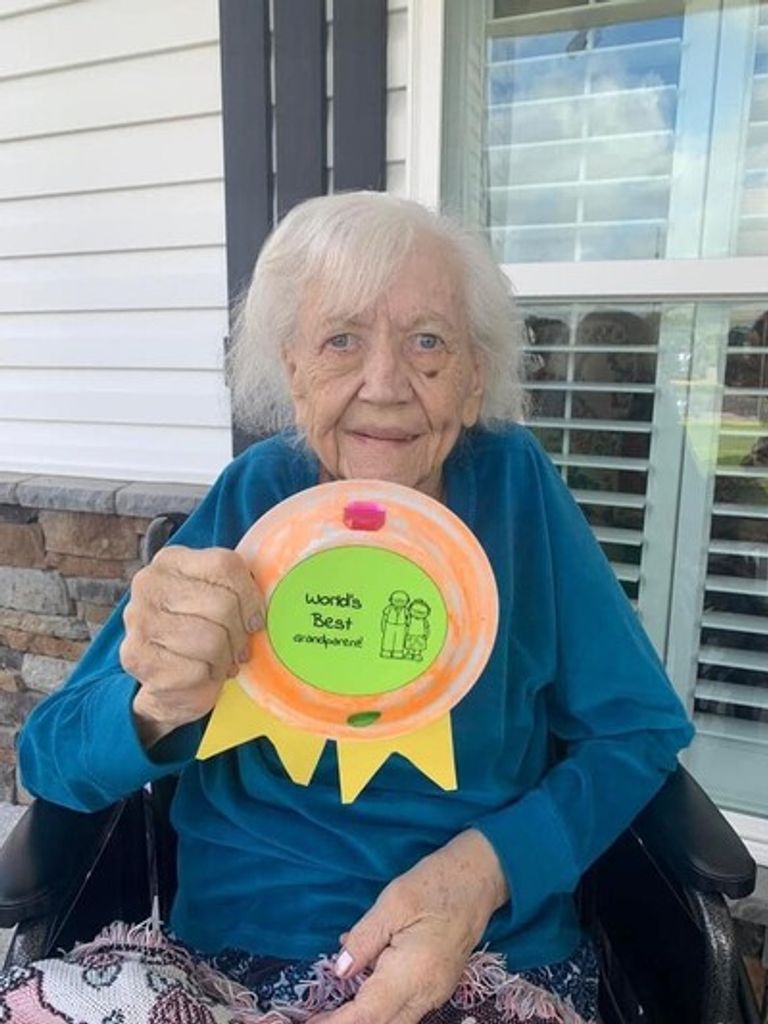 Yvonne "Mildred" Stoy Profile Photo