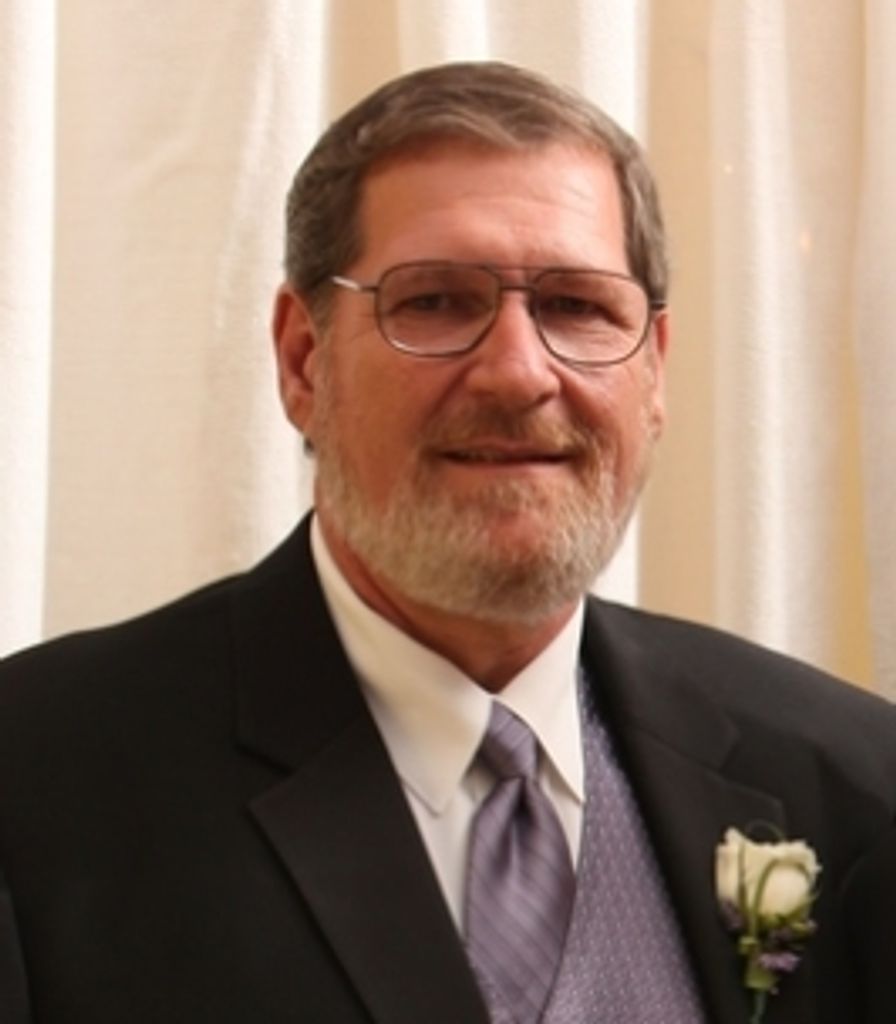 Gregory Luter Profile Photo