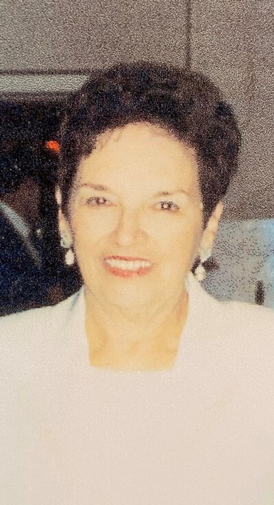 Helen M. Bilbao Profile Photo