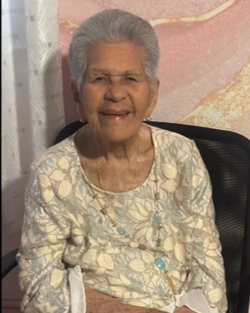 Melitina Perez Profile Photo