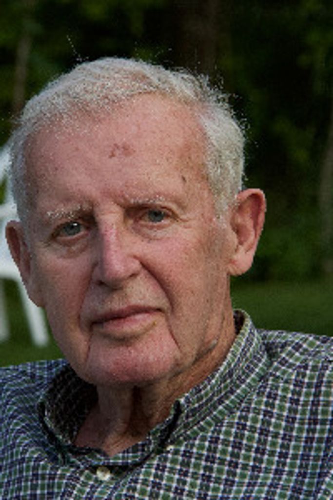 Earl L. Bengtson Profile Photo