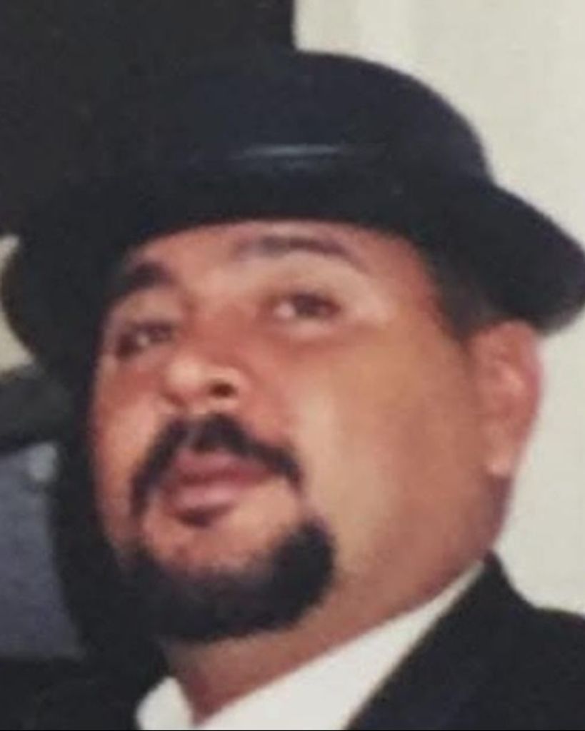 Calixto Rios Jr. Profile Photo