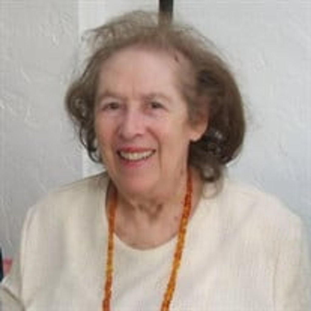 Rosalind Schmorak