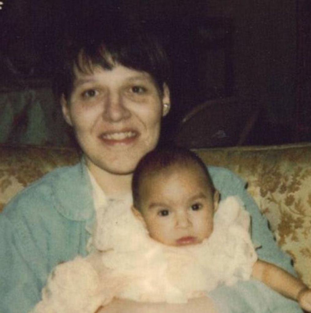 Linda S. Santos (Nastally)