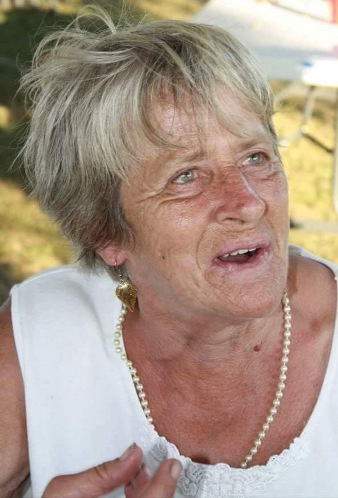 Renay J. Barber