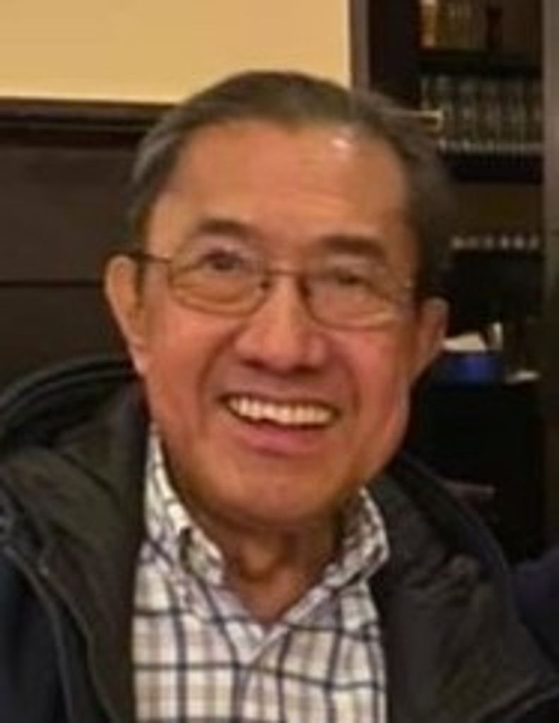 Juanito J Arroyo Profile Photo