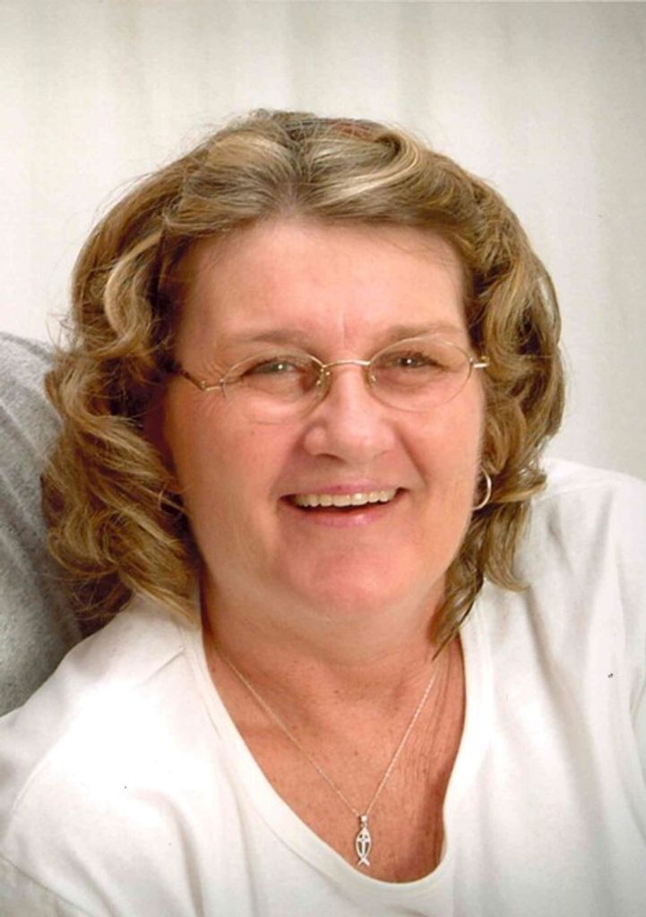 Sissy Shew Profile Photo