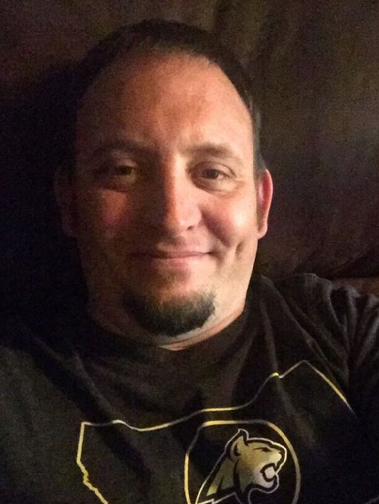 Christopher William Howell Profile Photo