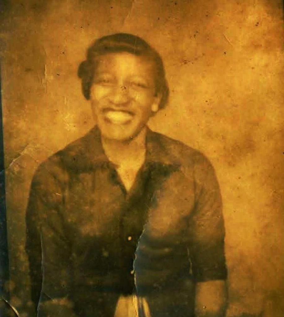 Susanna  Laurel Campbell