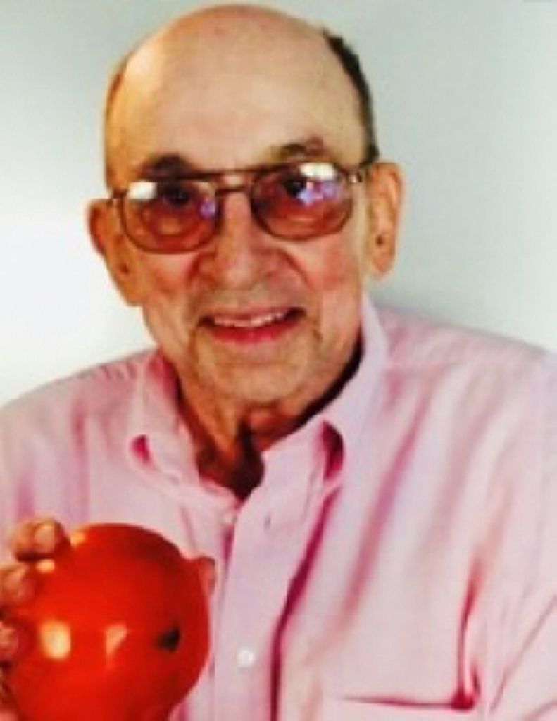 Kenneth Mercer Profile Photo