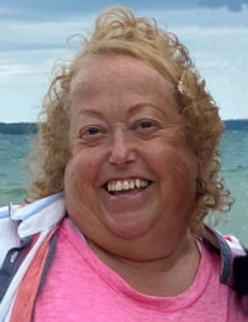 Diane  Lynn Hamilton