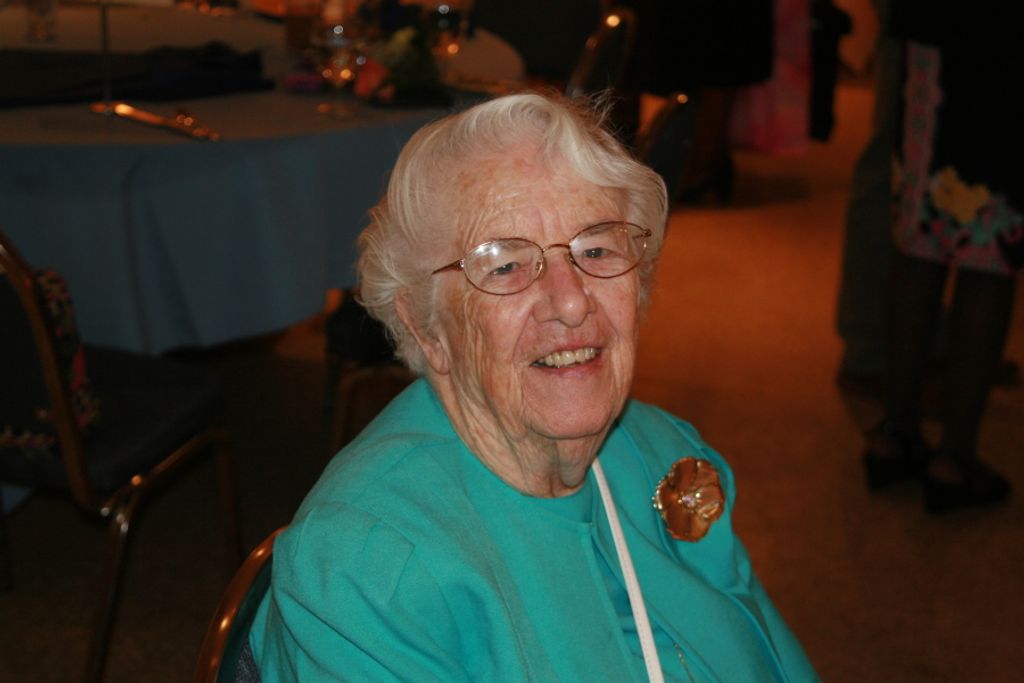 Sr. Carbin, S.H.C.J.