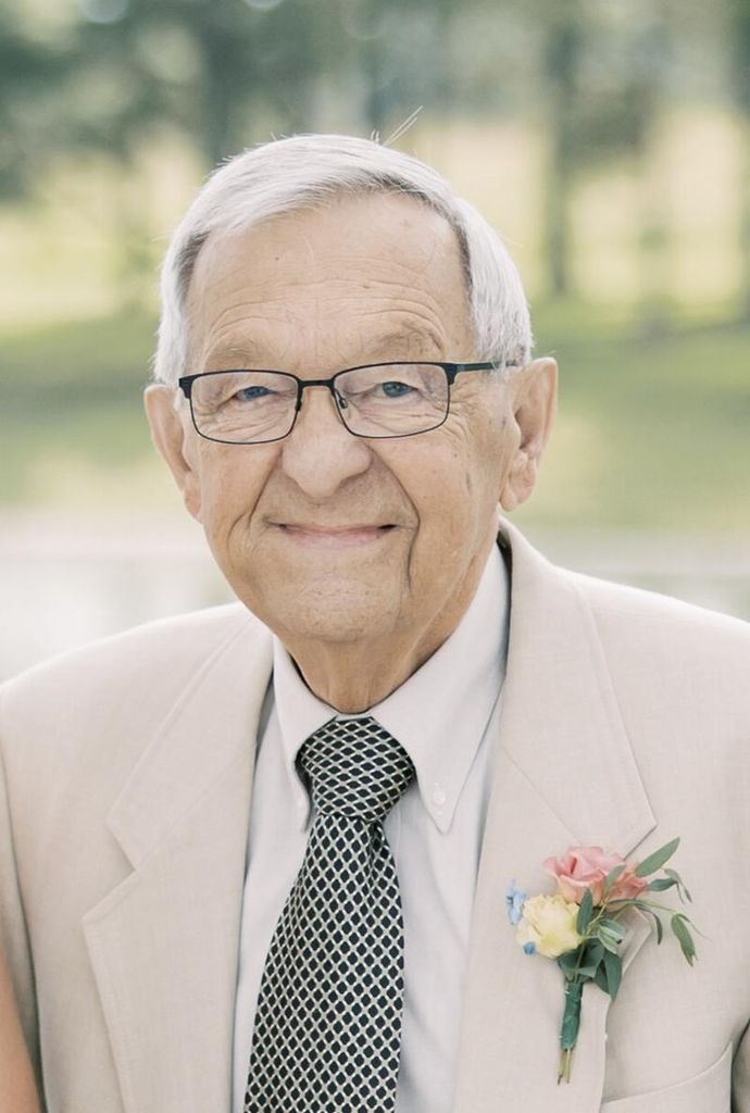 Ron Henkenius Profile Photo