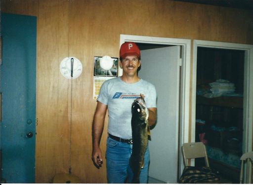 Douglas Eugene Frecker photo gallery thumbnail 45 of 105