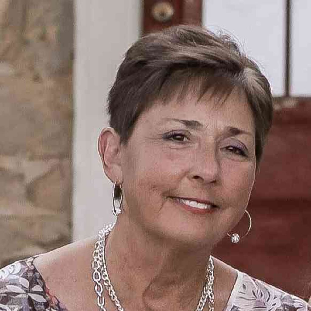 Donna Simpson Profile Photo