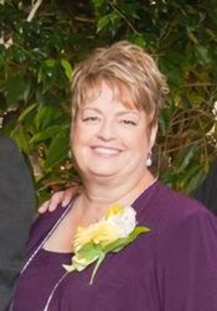 Debra Davis Profile Photo