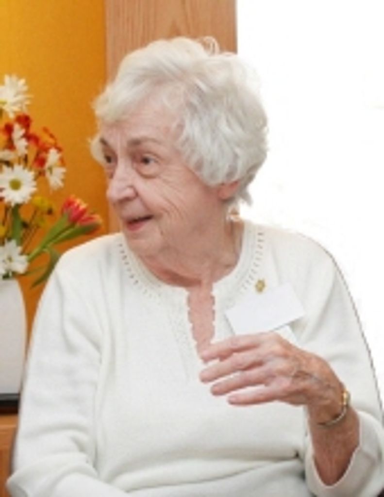 Edna Wilma (Spohn) Hollis Profile Photo