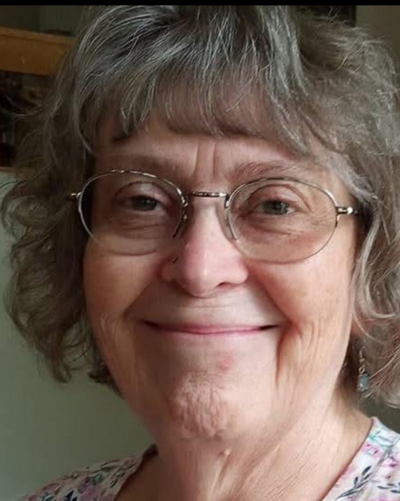 Robin Latisha Ahders