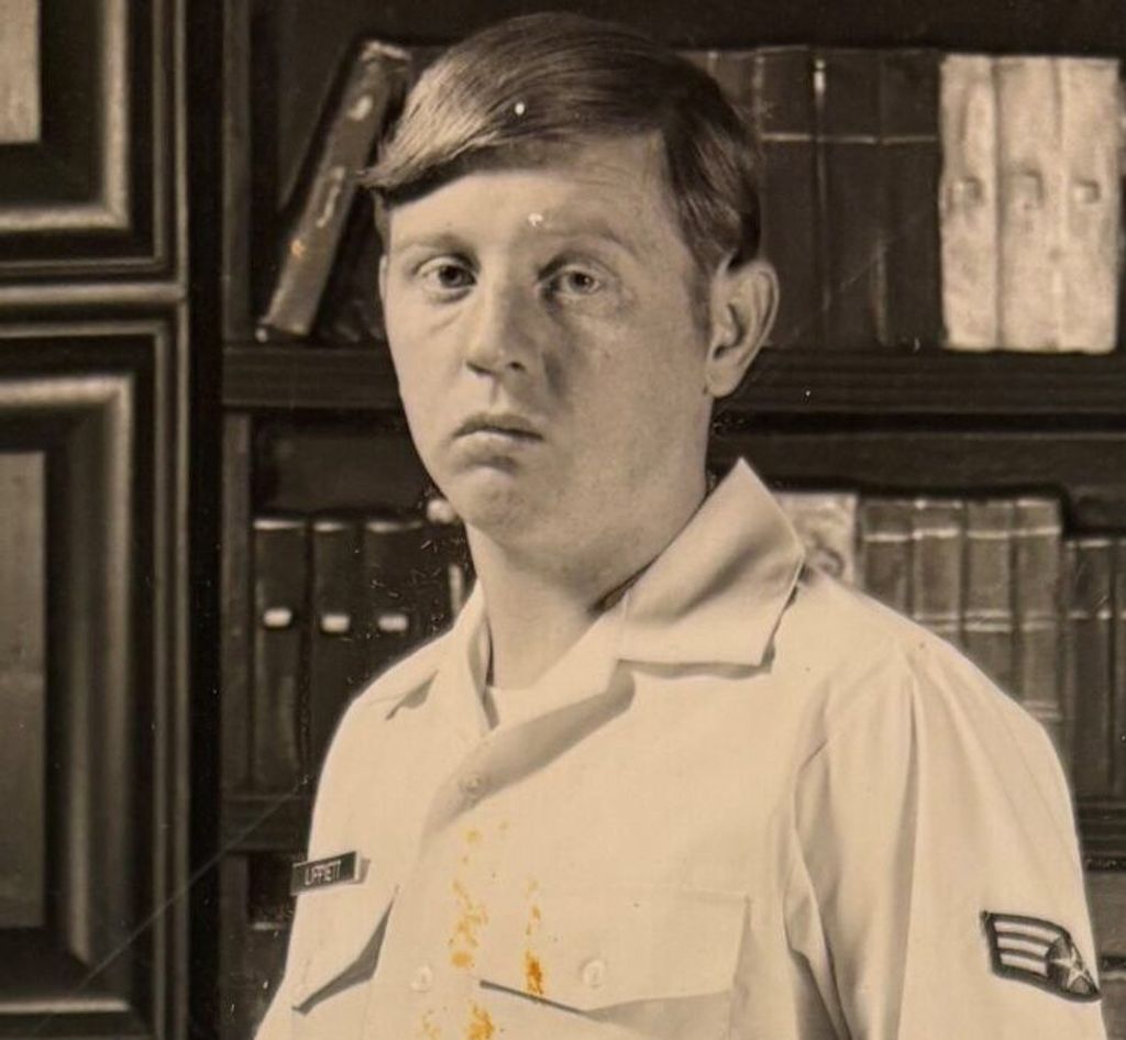 Edward J. Lippiett Profile Photo