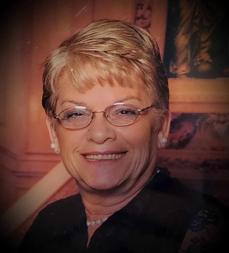Carmen Margarita Colon Profile Photo
